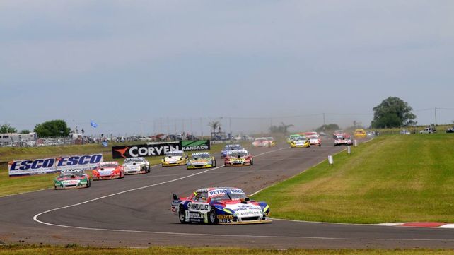 Craparo aprovechó el momento y pasó al frente de la carrera en el inicio de la final.&nbsp;