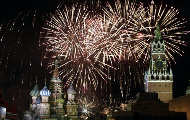 La tradicional celebración moscovita en la Plaza Roja.