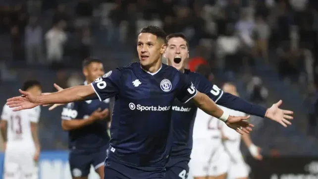 Independiente Rivadavia clasificó a octavos.