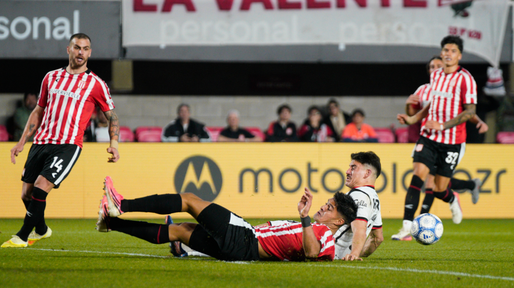 La visita de Newells a La Plata fue pura ganancia en la antesala del clásico