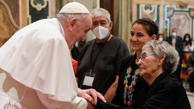 El Papa pidió que se regulen alquileres y sueldos