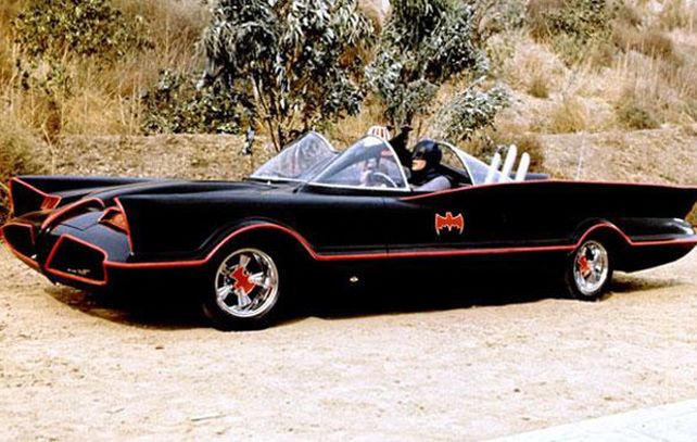 El auto original del dúo dinámico será subastado en enero de 2013.