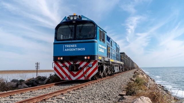 Inversión. Buscan triplicar la participación del tren en el transporte de cargas.
