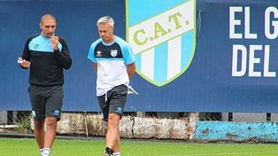 Lucas Pusineri debuta como DT de Atlético Tucumán visitando a Defensa y Justicia.