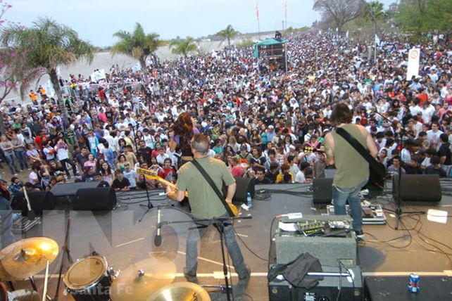 Más de 60 agentes controlarán los festejos en la Costanera