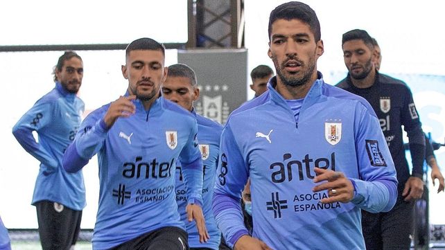 El delantero Luis Suárez estará disponible en Uruguay para la triple fecha por Eliminatorias.&nbsp;