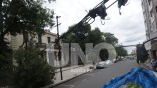Por el temporal, varios barrios y vecinos de la Costa quedaron  sin luz