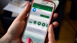 La conoció por Telegram, le pidió dinero prestado y luego la golpeó e intentó ahorcarla