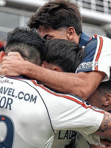 San Lorenzo le ganó a Riestra y consiguió el primer triunfo de la era de Insua