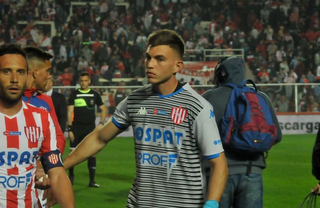 Unión tendrá a su defensa ideal para el Clásico