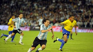Lionel Messi jugó su único partido en Rosario ante Brasil