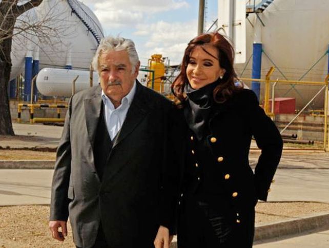 Mujica se reunirá con Cristina Fernández, con la ex-Botnia como telón de fondo