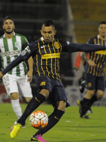 A 10 años del último cruce de corte eliminatorio en el Gigante de Arroyito por la Libertadores