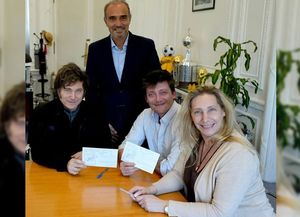 Milei reúne a la mesa política y Diego Santilli recibe a gobernadores