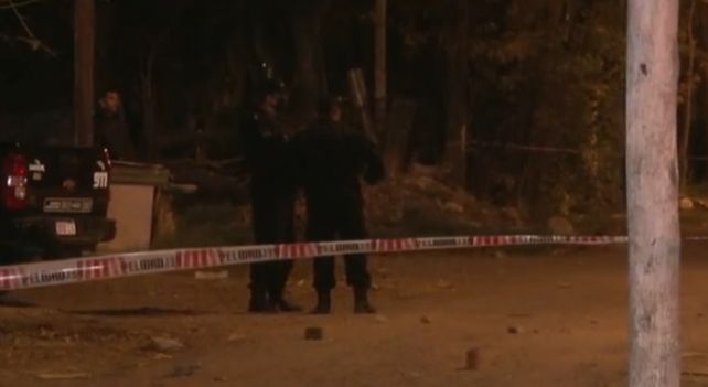 Un joven fue asesinado en una brutal balacera en Nuevo Alberdi