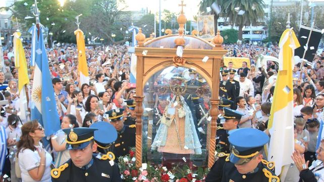 Paraná: por la lluvia suspenden la caravana en honor a la Virgen del Rosario