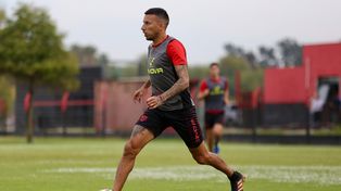 Tras superar una prolongada dolencia muscular, el experimentado Leonel Vangioni volvió a estar disponible.&nbsp;