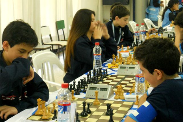 El equipo de ajedrez santafesino obtuvo la medalla de oro en los Juegos Evita 2013