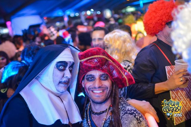 UNO te lleva a la Fiesta de Disfraces de Paraná!!!!!