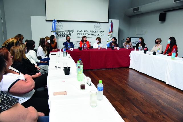 Presentaron el Sello Empresa Propiedad de Mujeres