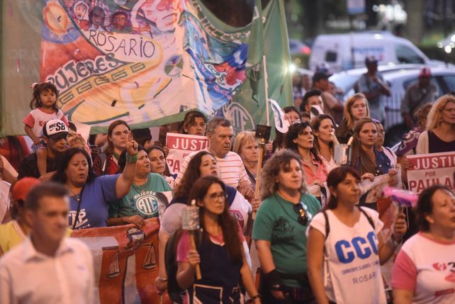 La gente fue el gran apoyo que tuvo la familia para seguir adelante.