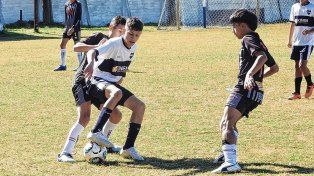 La 1ª fecha de inferiores mayores y menores de la Liga Santafesina se disputará este viernes 24 de marzo.