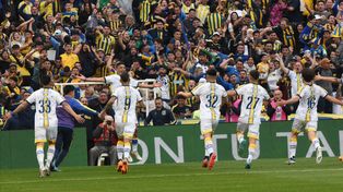 Veliz le anotó el gol a Newell’s y desató el carnaval de Central. El juvenil buscará marcarle este martes a Arsenal.