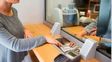 Los bancarios firmaron un nuevo acuerdo salarial y el sueldo básico supera los $1.800.000