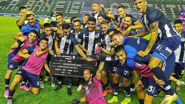 Talleres eliminó a Vélez de la Copa Argentina al superarlo en la definición desde los 12 pasos.