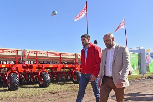 El gobierno de Santa Fe invirtió u$s 353 millones en programas para el campo