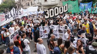 Trabajadores y la dictadura: múltiples actividades en la carpa de la resistencia