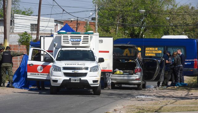 La mortera retira el cuerpo de Solohaga en Cabal y Urdinarraín.