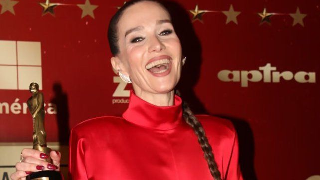 Natalia Oreiro se quedó con el premio a Mejor Actriz de Película por La mujer de la fila y el Martín Fierro de Oro al cine