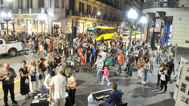 Vuelve la Noche de las Peatonales. Foto de archivo
