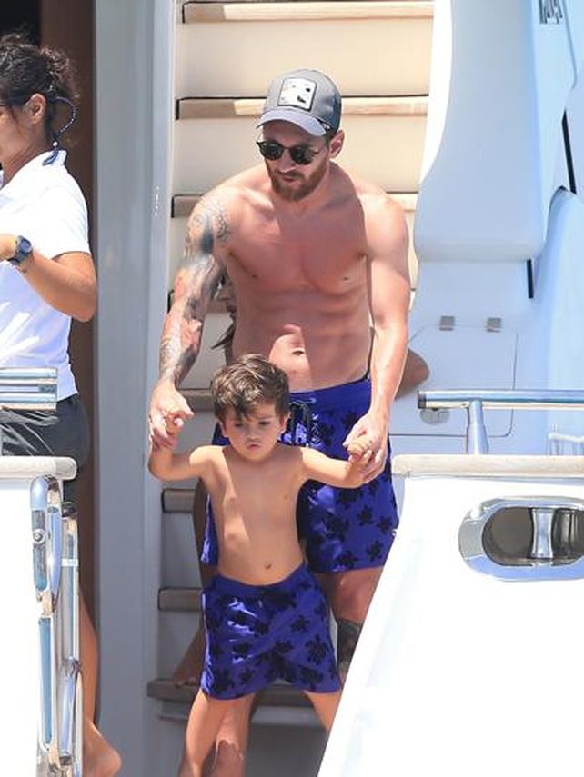 Messi se recluyó en su familia pero no se separa de su pasión por Newells