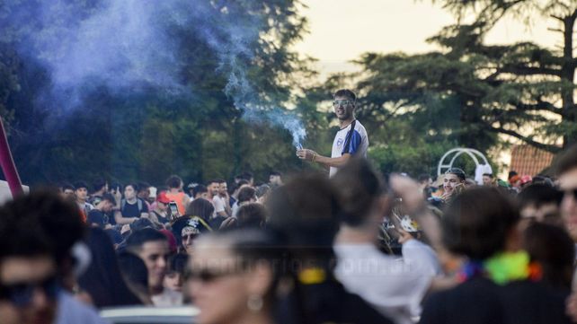 Fiesta de Disfraces: la colorida previa en el Parque Urquiza