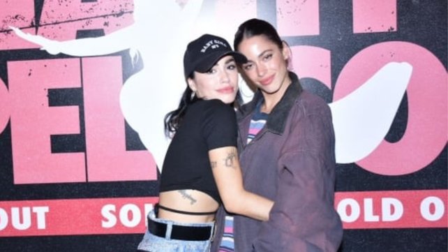 Lali Espósito y Tini Stoessel se encontraron en el show de Nathy Peluso (cortesía CZ Comunicación)