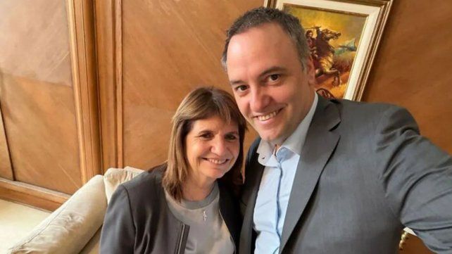 Bullrich dijo que Adorni debe presentar su declaración de bienes de manera inmediata