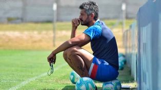 El ex arquero uruguayo Gustavo Munúa se sumó a la lista de candidatos que figura en la lista de la dirigencia leprosa.