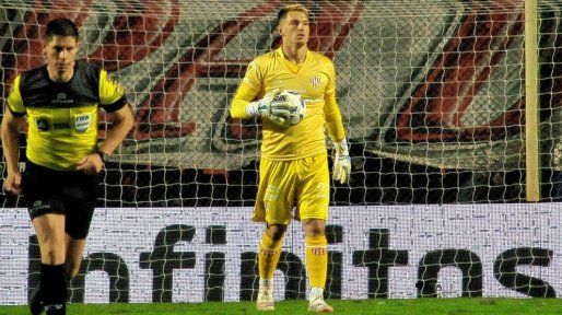 Thiago Cardozo aún sigue en el plantel, pero su futuro estaría lejos de Unión