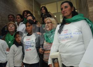 Premiaron el dictamen de pedido de disculpas a Ana María Acevedo