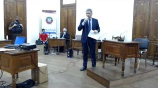 Femicidio: Rivero prefirió que Romina no fuera más que una cruz en el cementerio El fiscal Sobko afirmó que demostrará la culpa de Rivero y el defensor oficial Báez apunta a los vacíos en la investigación.
