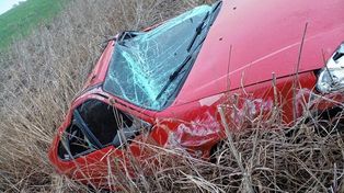 Accidente en la ruta 18: volcó un joven y fue hospitalizado