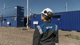 La participación de las mujeres en el sector de energía es baja.