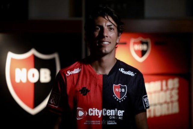 Promesa de goles. Michael Hoyos llegó a Newells.
