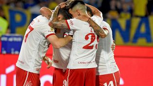 Estudiantes festejó en Córdoba y ahora irá por la Copa Argentina.
