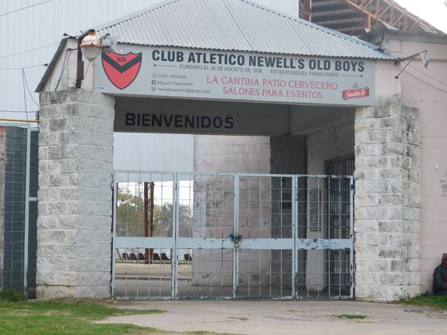 Mendoza y Roque S&aacute;enz Pe&ntilde;a se encuentran ubicadas las instalaciones de Newells Old Boys en la ciudad de Santa Fe.