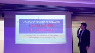 El gerente de Central, Javier Solá, da detalles de la deuda del club de Arroyito tras la presentación de la auditoría.