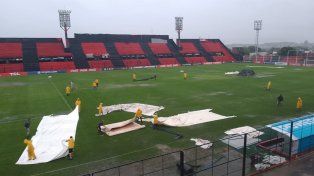 En el artículo 334 del DNU de Javier Milei se modifica la Ley de Sociedades, que les permite a los clubes a convertirse en Sociedades Anónimas Deportivas (SAD).