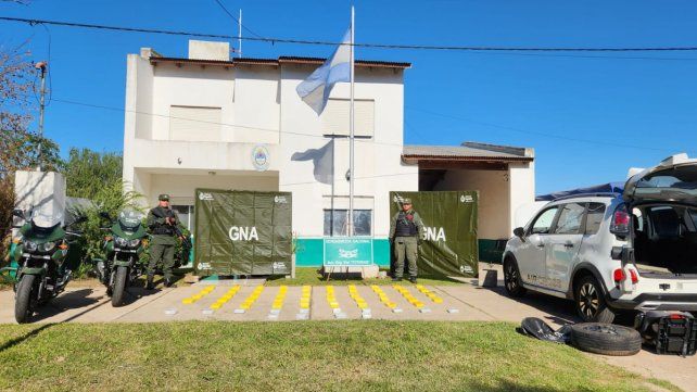Totoras: detuvieron a un tucumano que venía de Salta con 64 kilos de cocaína